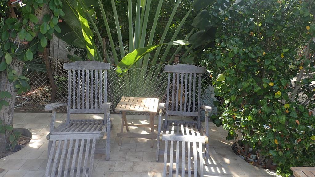 Hibiscus House Pemuteran Bali Hotell Exteriör bild